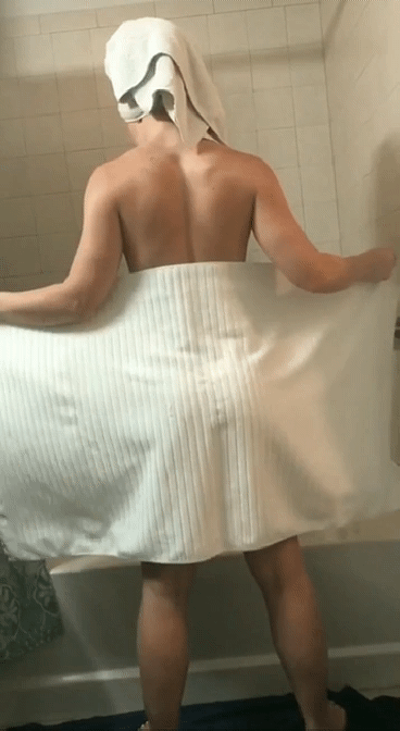 Gif - Pawg shower booty
