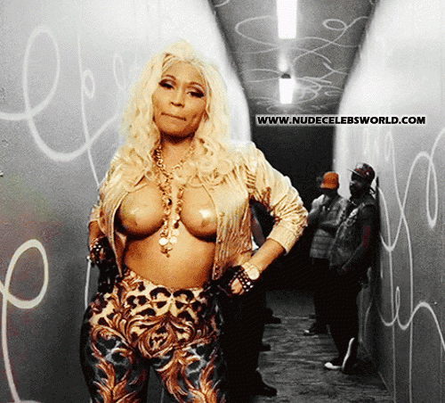 Gif - Rapper Nicki Minaj shows off her big boobs gif
