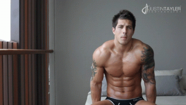 Gif - Stunning gay fit body in a incredible animated photo