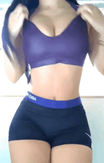Gif - The Perfect Tits For A Perfect Flash