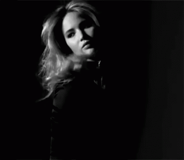 Gif - Jennifer Lawrence - 8/90 -5'9''- Top Hollywood Earner....USA Beautiful....YUM!
