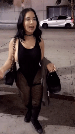 Gif - Thicc babe shaking her fat booty.