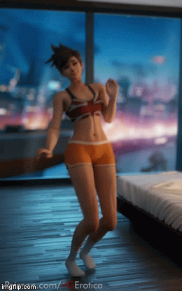 Gif - Tracer sexy Dancing in Underwear