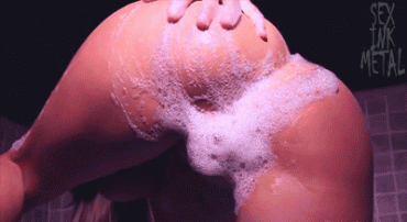 Gif - Dirty soapy ass