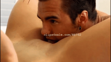 Gif - Richard Sutherland Eating Pussy Video 1