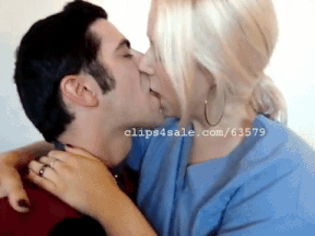 Gif - Wes and Taylor Kissing Part2 Video6