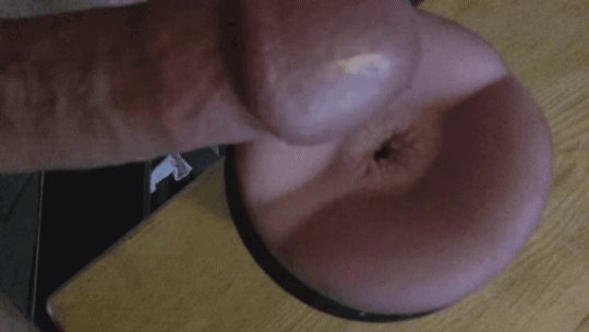Gif - Comment if you want to see me fuck this fleshlight