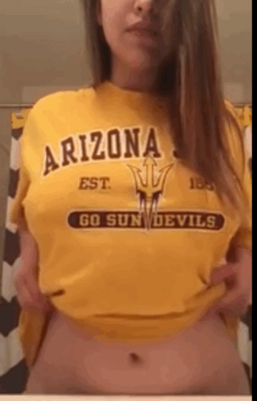 Gif - Nice boobs in Arizona