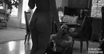 Gif - Straddling his face